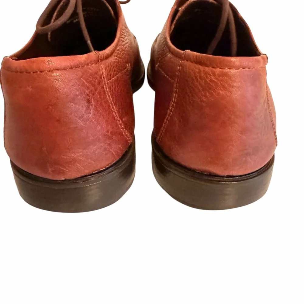 Johnson and Murphy Brown Pebble Grain Leather Lace Up Shoe 10